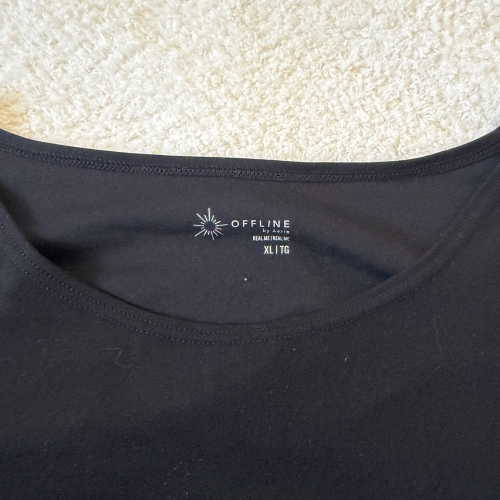 Aerie offline Top size XL - Picture 3 of 3